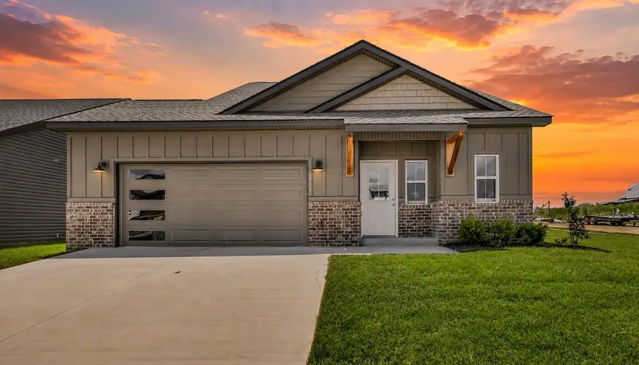 2709 Brewster Dr, Clarksville, TN 37042 - #2