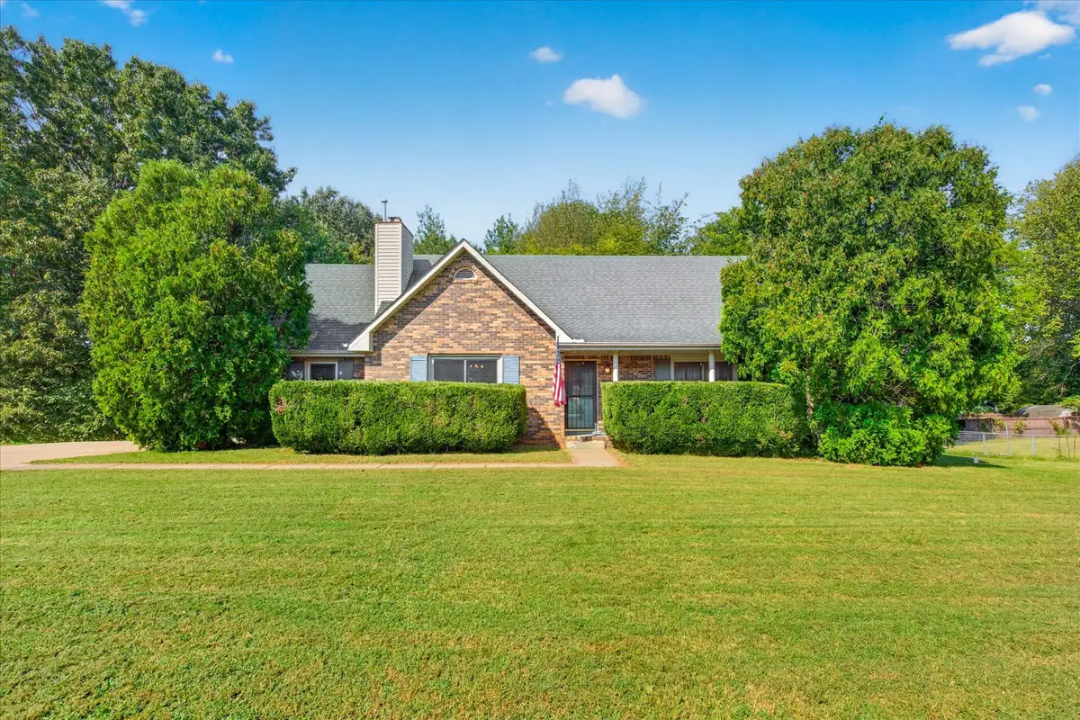 2220 Jan Dr, Clarksville, TN 37043 - #1