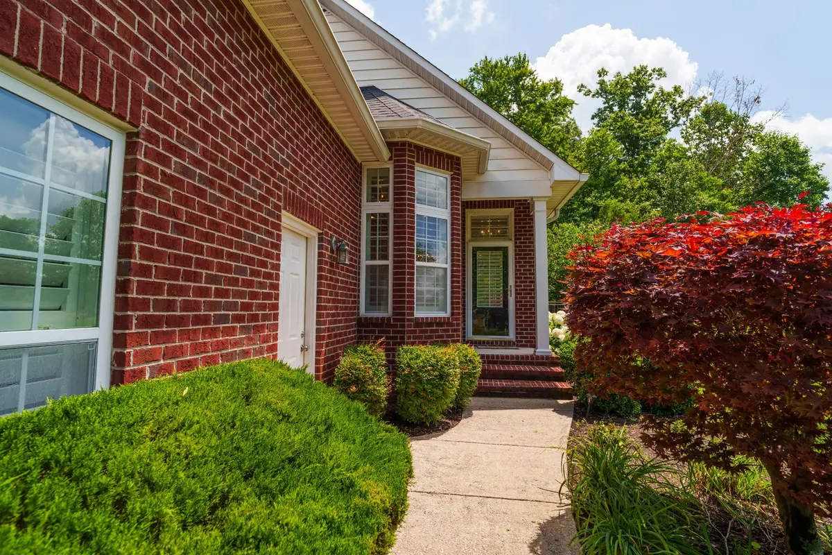 712 Maple Point Dr, Cookeville, TN 38501 - #1