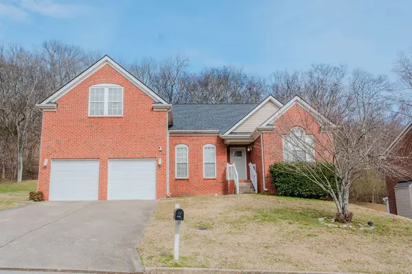 4948 Indian Summer Dr, Nashville, TN 37207