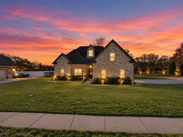 3229 Shady Forest Dr, Murfreesboro, TN 37128