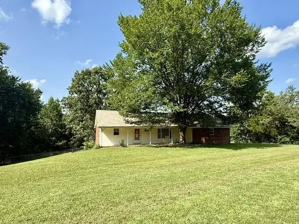 2455 Rabbit Creek Rd, Buchanan, TN 38222