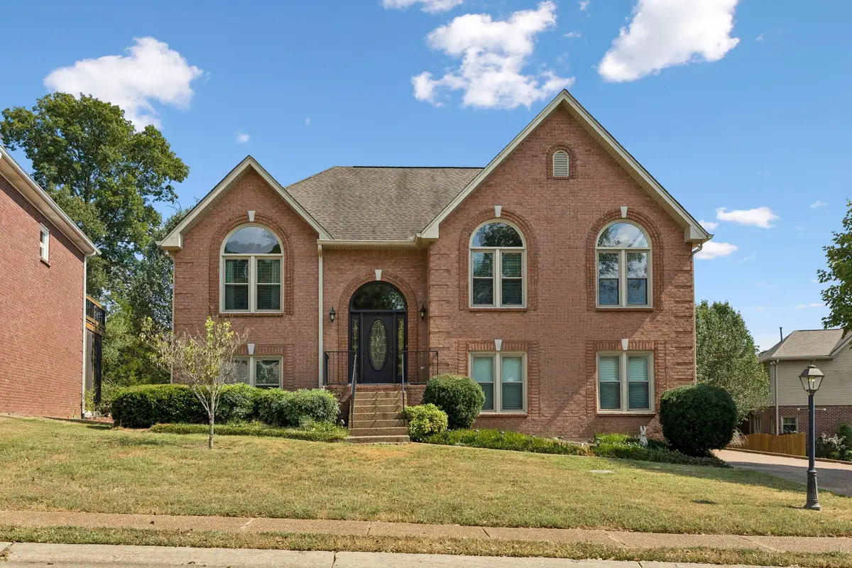 5553 Peninsula Park Lndg, Hermitage, TN 37076 - #1