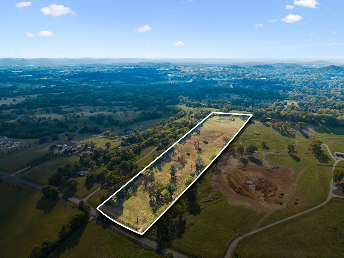 1025 Tulloss Rd, Franklin, TN 37067 - #1