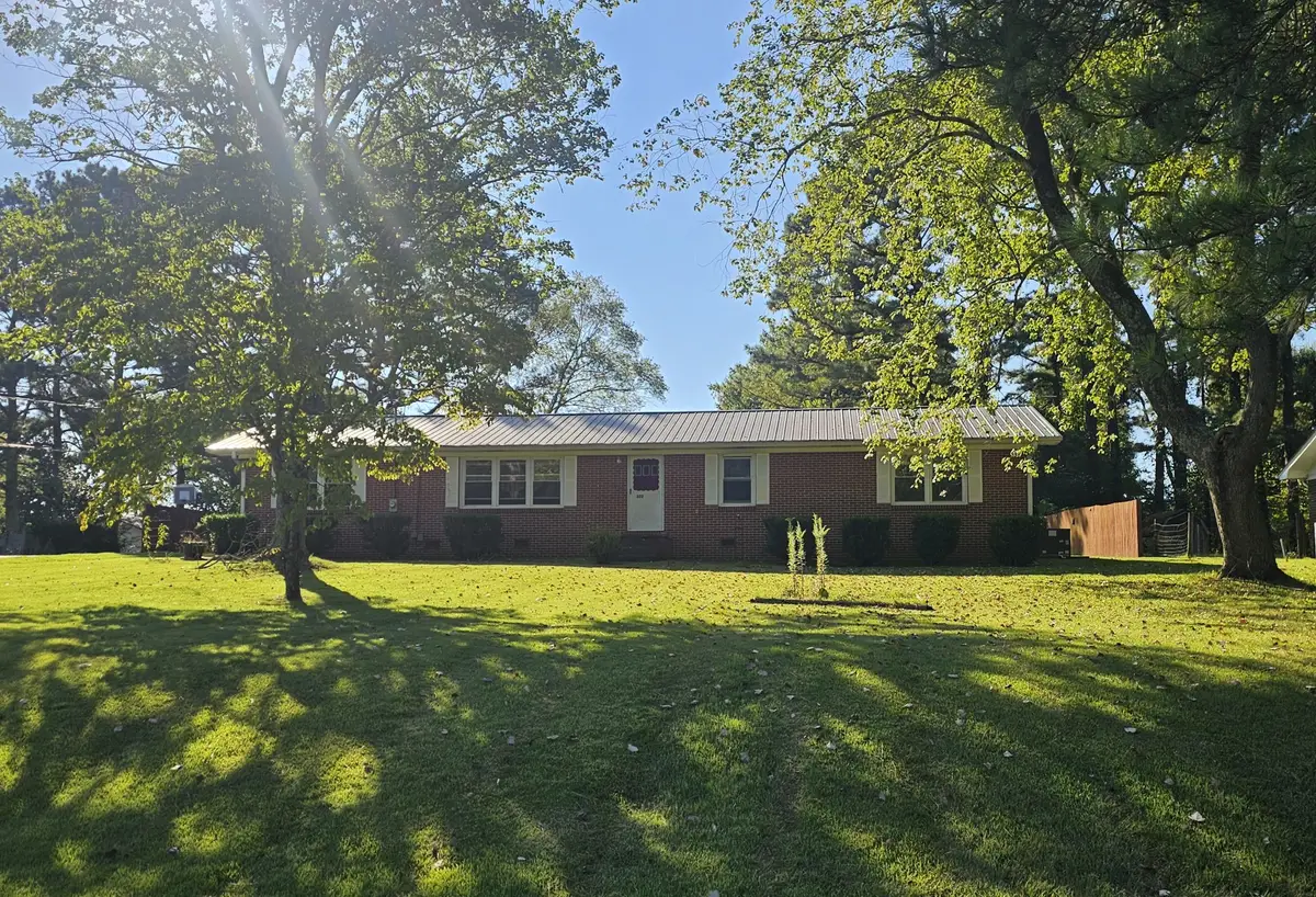 222 Orchard Ln, Winchester, TN 37398 - #1