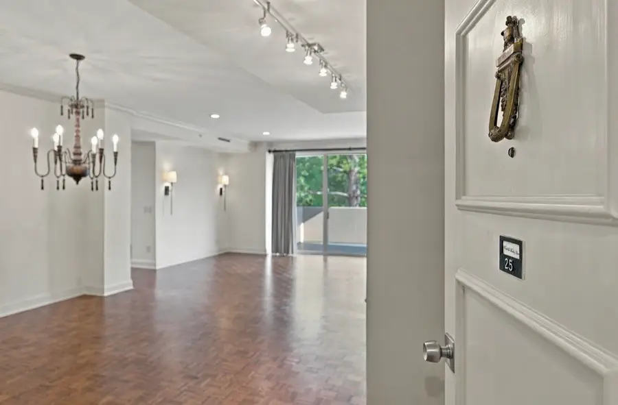 105 Leake Ave #25, Nashville, TN 37205 - #2