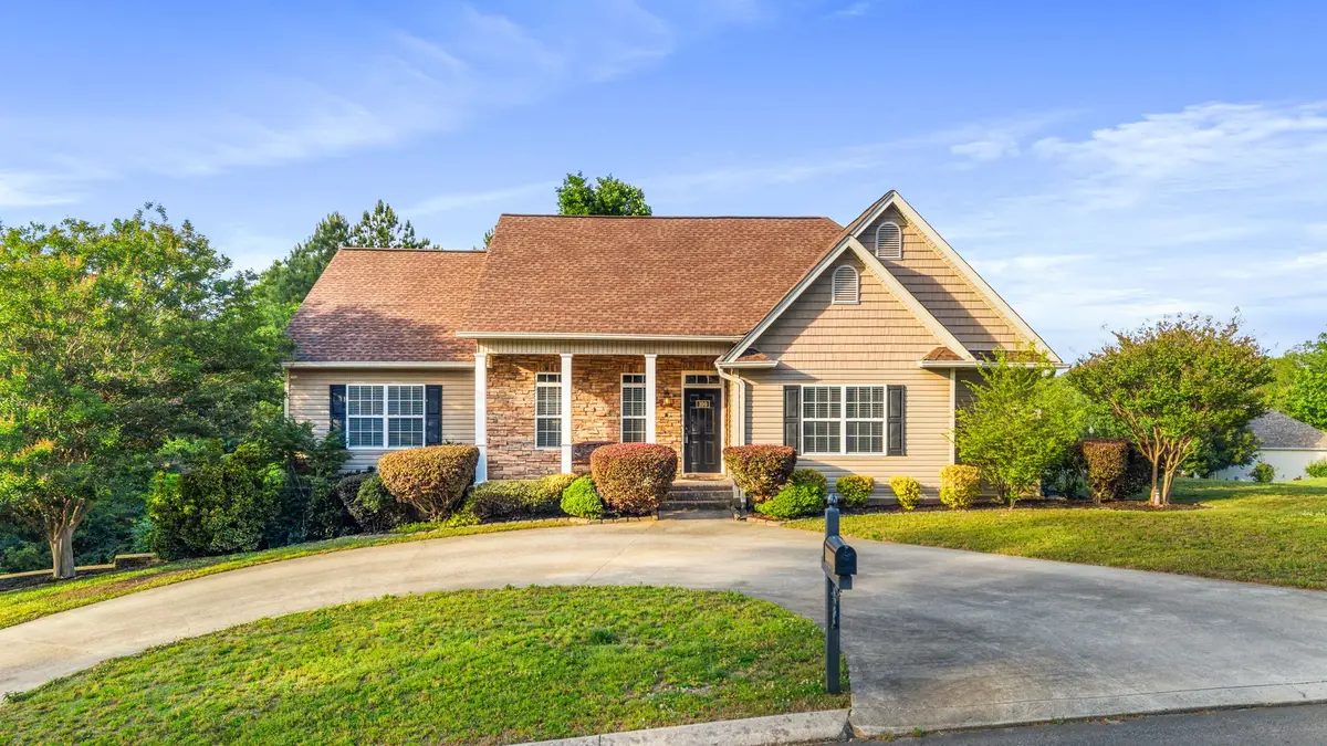 100 Brook Hollow Dr Se, Cleveland, TN 37323 - #1