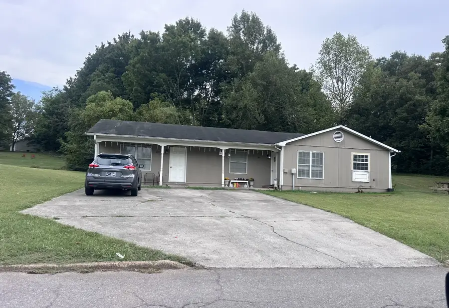 313 Oak Street, Athens, TN 37303 - #3