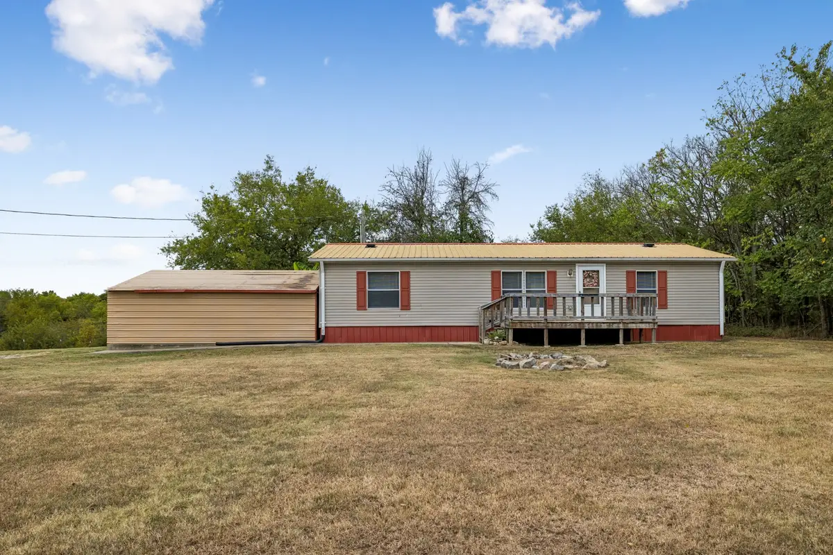 20 Bourn Ln, Brush Creek, TN 38547 - #1