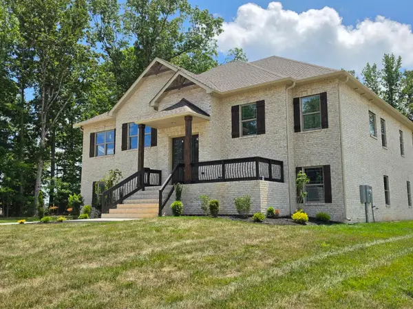 1280 Reda Dr, Clarksville, TN 37042