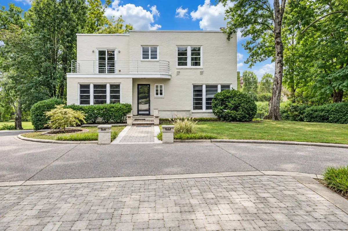 1417 Graybar Ln, Nashville, TN 37215 - #1