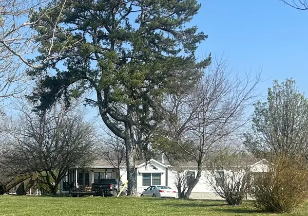 792 Brewer Rd, Crossville, TN 38572