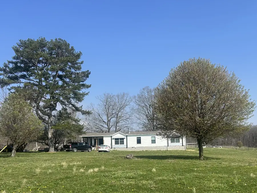 792 Brewer Rd, Crossville, TN 38572 - #2