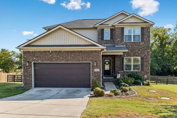 5147 Vinnie Dell Dr, Chapel Hill, TN 37034
