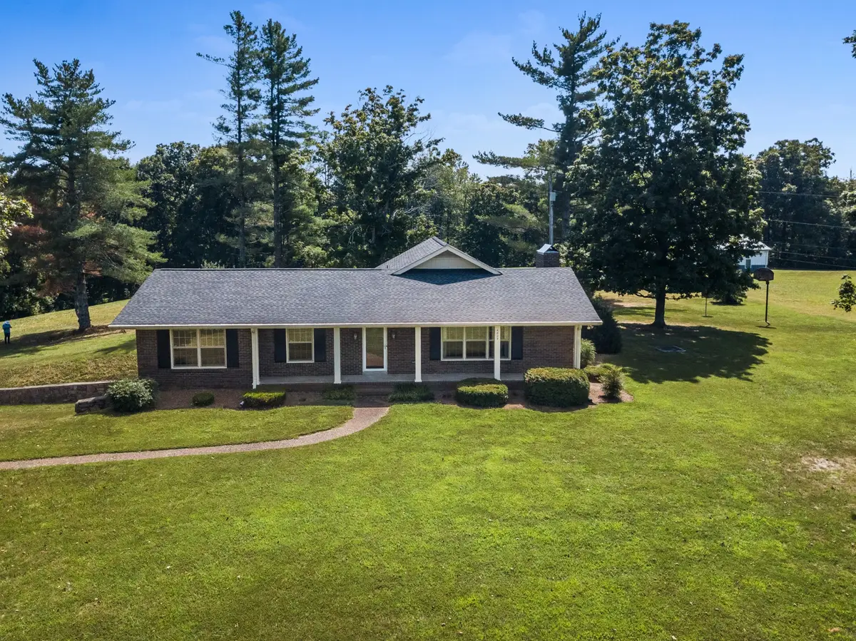 4809 Albert Fentress Rd, Greenbrier, TN 37073 - #1