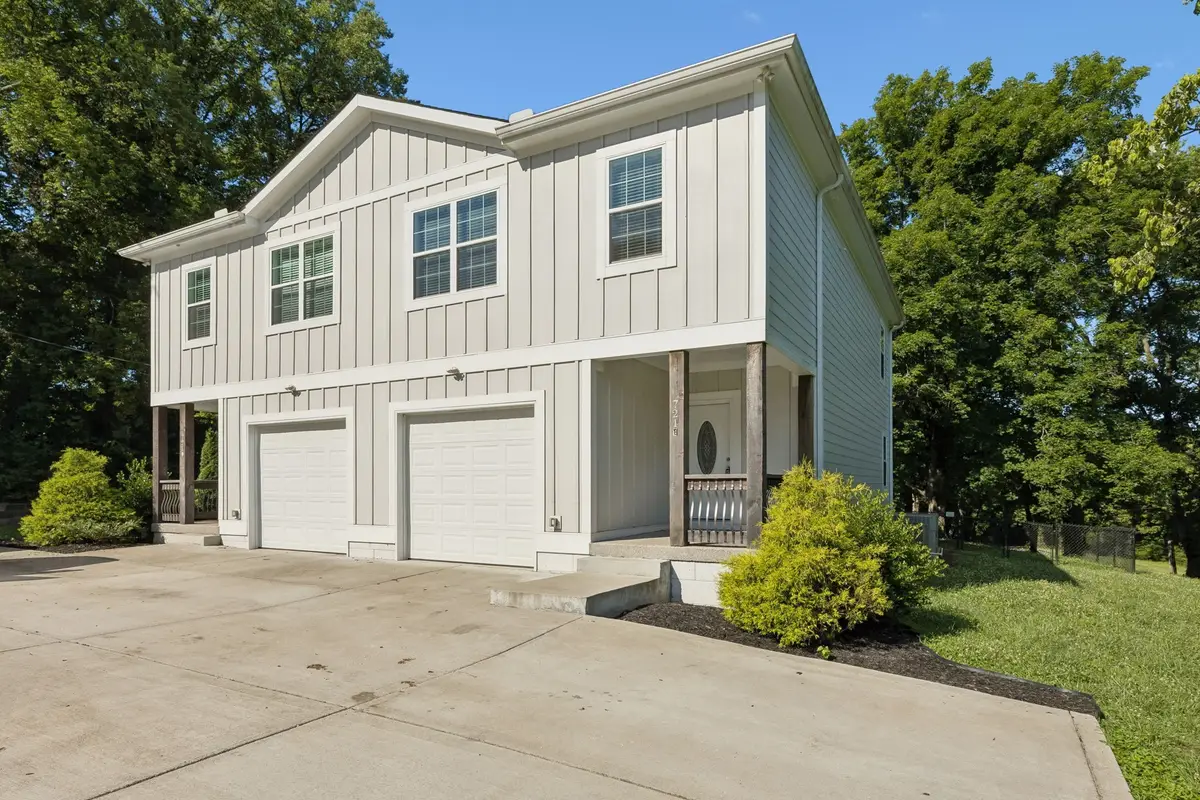 721 Poplar St, Columbia, TN 38401 - #1