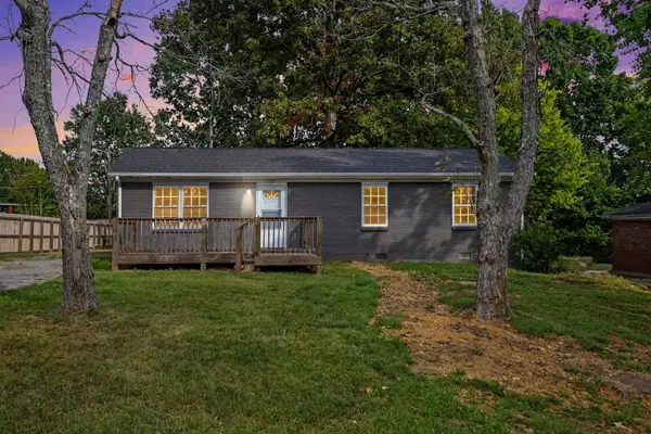 1706 Woodside Dr, Springfield, TN 37172