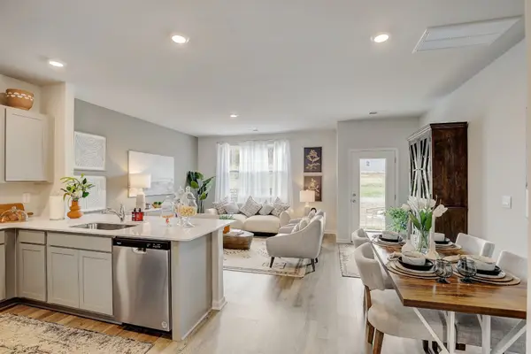 2250 Harlequin Point, Lebanon, TN 37090