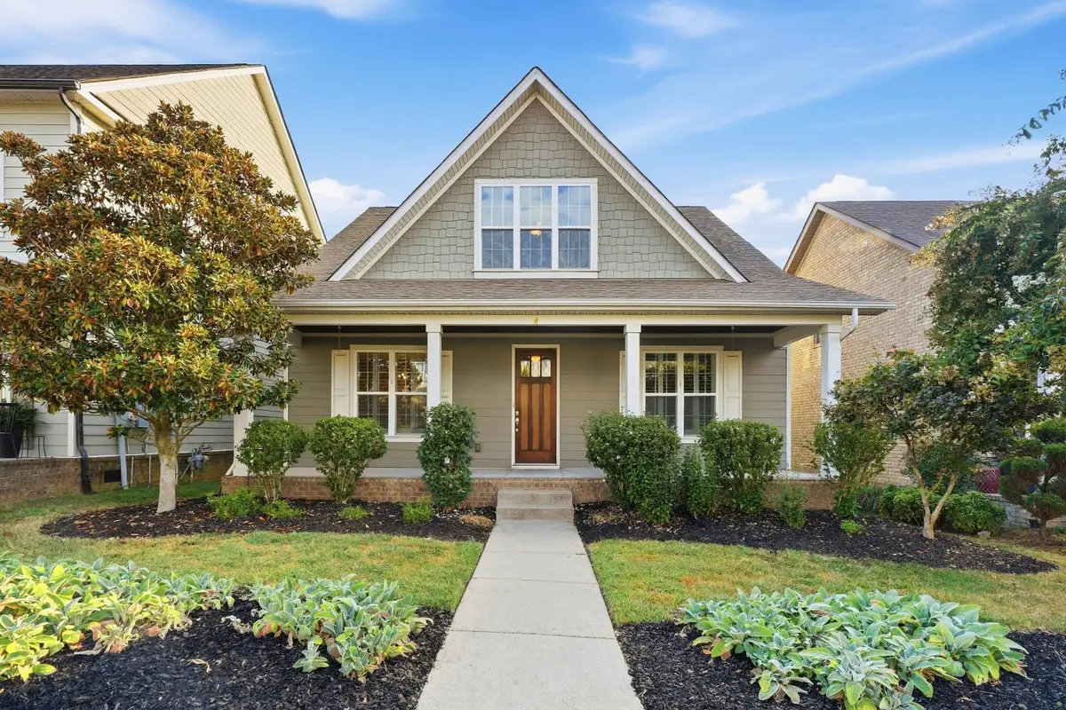 2120 Chaucer Park Ln, Thompsons Station, TN 37179 - #1