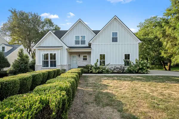 2106 Windsor St, Murfreesboro, TN 37130