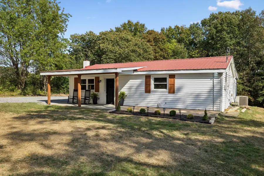 210 Donegan Crossing Rd, Dickson, TN 37055 - #3