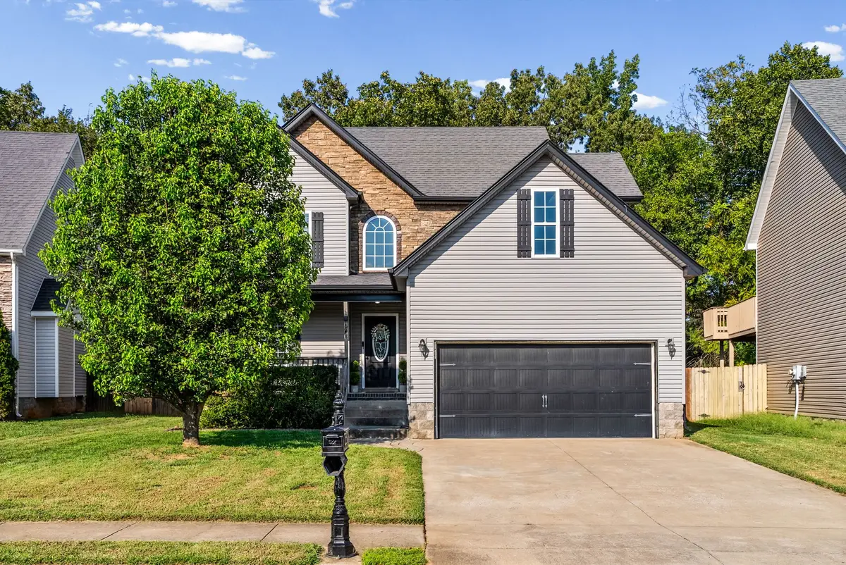 648 Fox Hound Dr, Clarksville, TN 37040 - #1