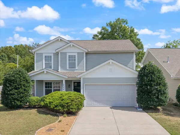 4537 Hawthorn Dr, Nashville, TN 37214