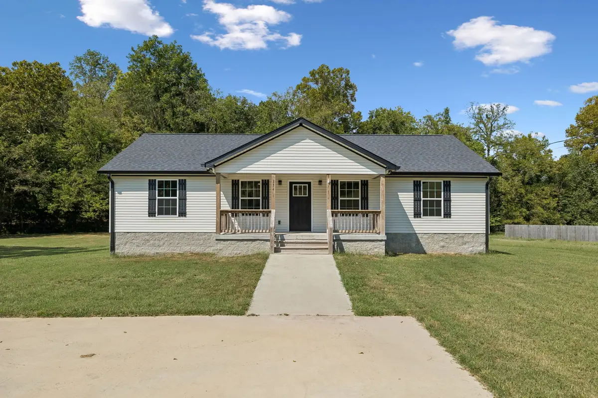274 Plunkett Creek Rd, Gordonsville, TN 38563 - #1