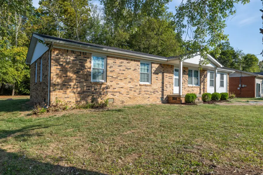 1339 Meadowbrook Dr, Pulaski, TN 38478 - #3