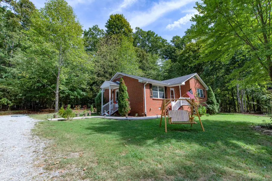 6724 E Benton Rd, Springfield, TN 37172 - #3