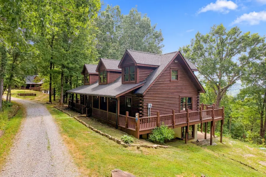 256 Vista Vue Trl, Pelham, TN 37366 - #2
