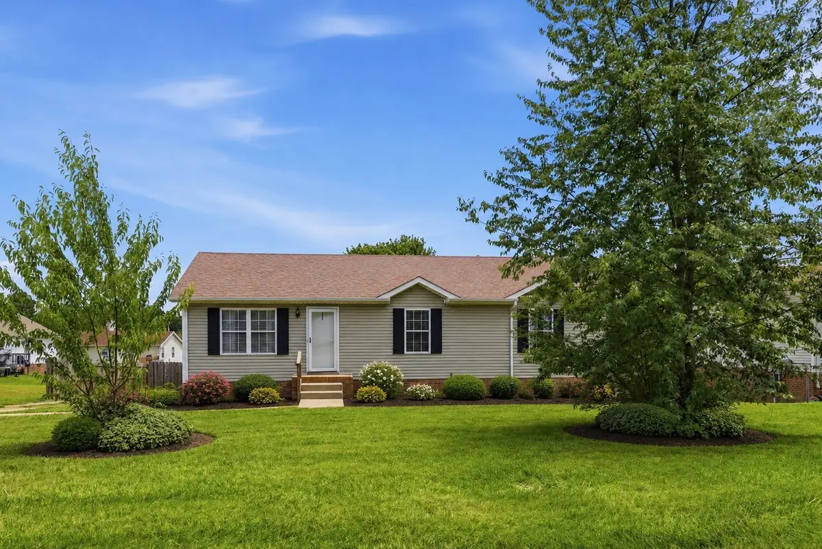 1829 Needmore Rd, Clarksville, TN 37042 - #1