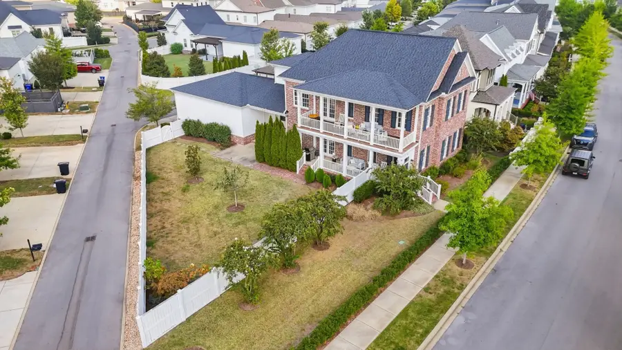 1096 Beckwith St, Franklin, TN 37064 - #3