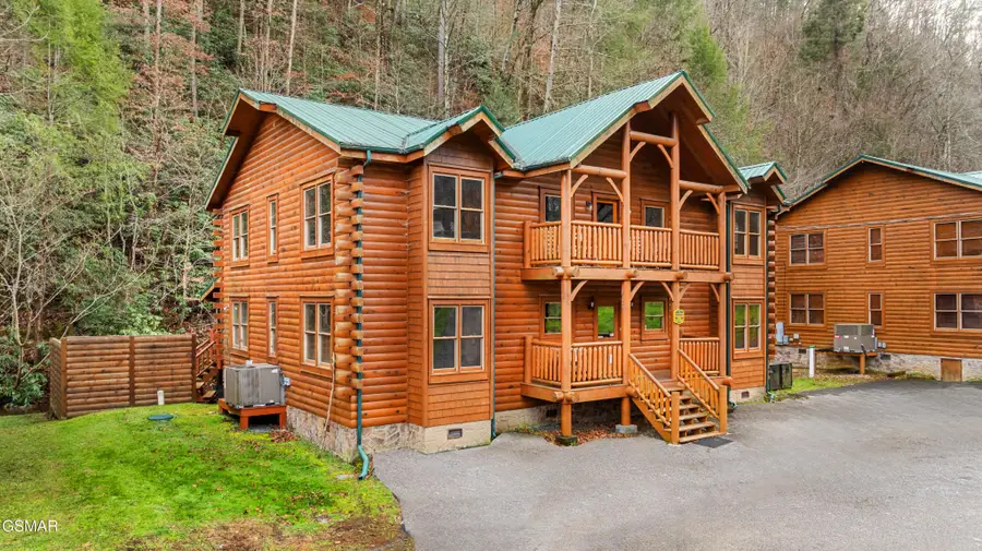 315 Caney Creek Road, Pigeon Forge, TN 37863 - #3