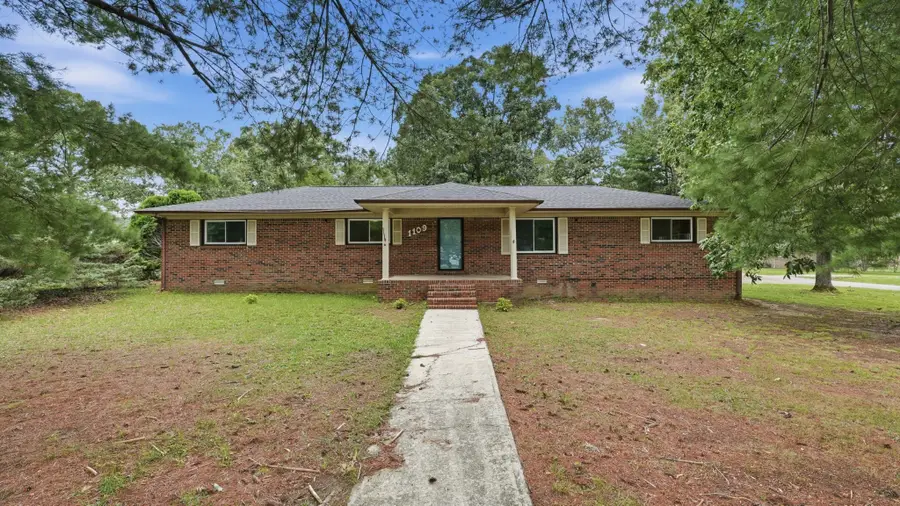 1109 Mcmahan St, Manchester, TN 37355 - #3