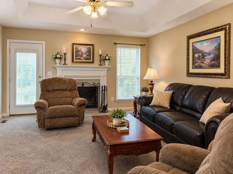512 Christy Dr, Lebanon, TN 37087 - #2
