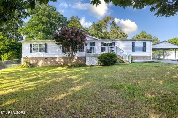 1138 Ridgeview Rd, Maryville, TN 37801
