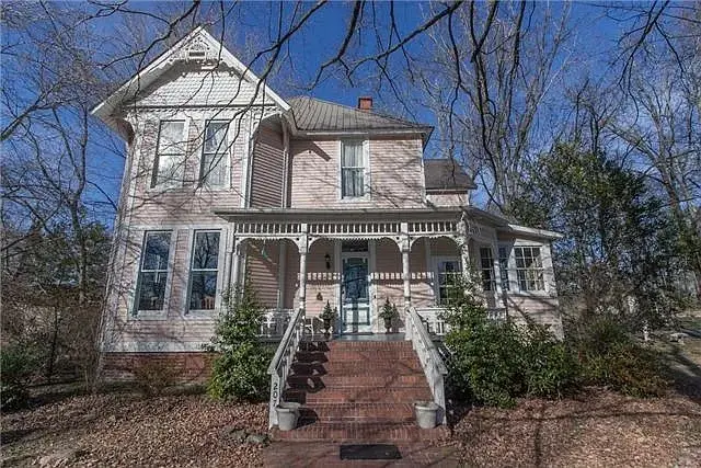 207 Webb Rd E, Bell Buckle, TN 37020 - #1