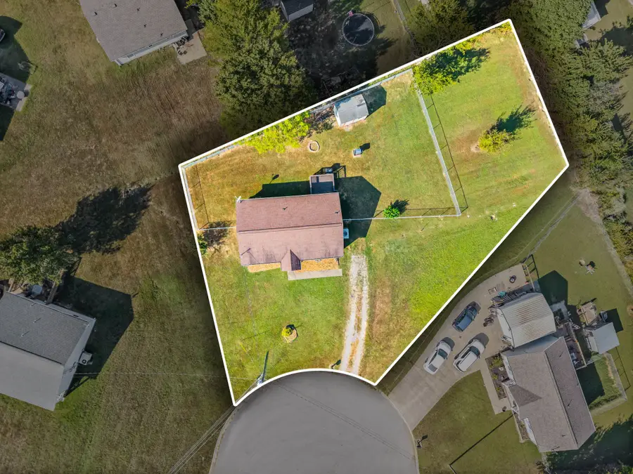 954 Crabapple Ct, Clarksville, TN 37040 - #2