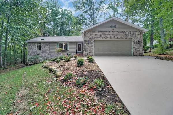 14 Park Ter, Crossville, TN 38558