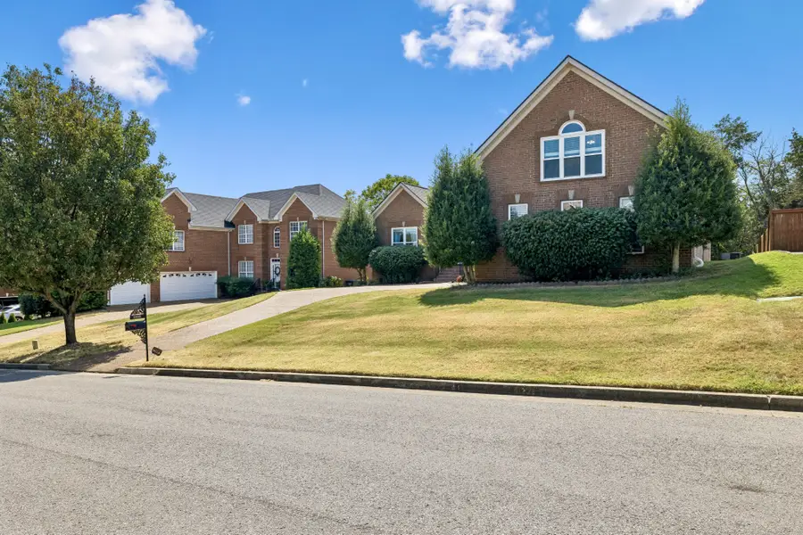 5636 Cedar Rock Dr, Nashville, TN 37211 - #2