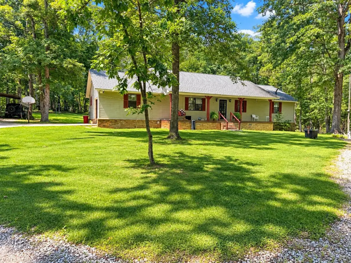 360 Jade Rd, Savannah, TN 38372 - #1