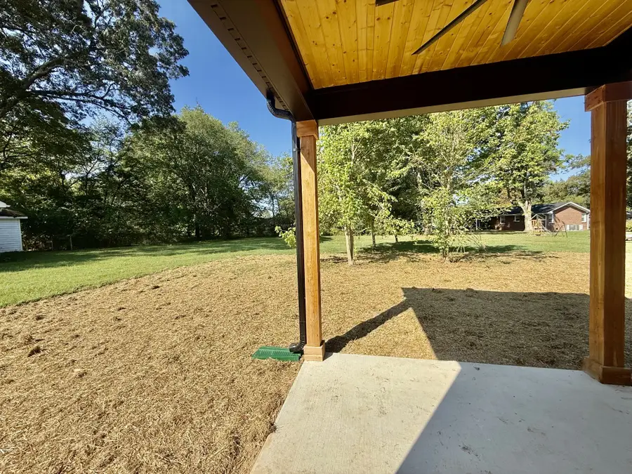 1014 Hills Chapel Rd, Manchester, TN 37355 - #3