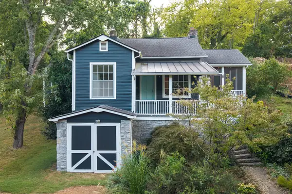 4115 Moss Rose Dr, Nashville, TN 37216