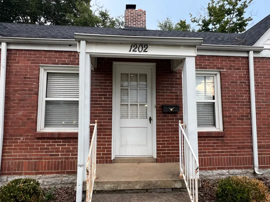 1202 N Maple St, Murfreesboro, TN 37130 - #3