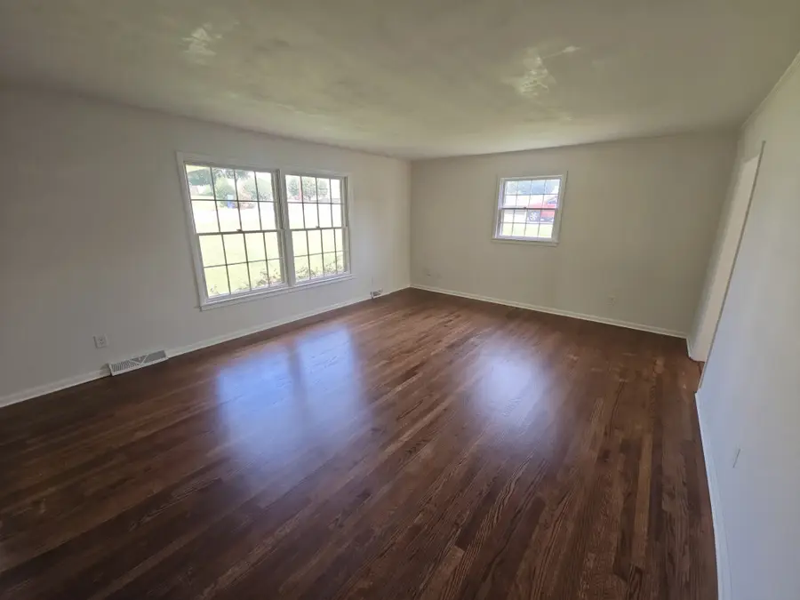 1001 Stanbery Cir, Greeneville, TN 37745 - #3