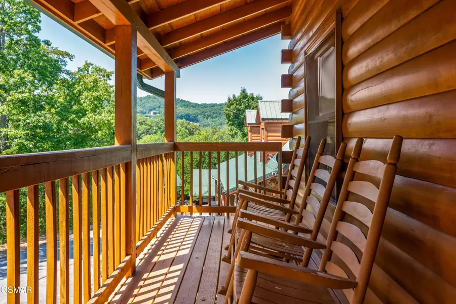 737 Chickasaw Gap Way, Pigeon Forge, TN 37863 - #3