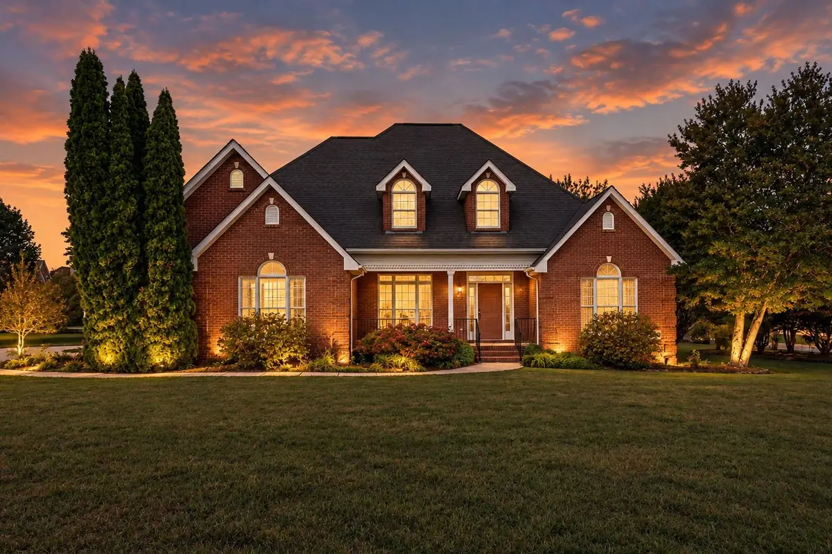200 Highpoint Blvd, Tullahoma, TN 37388 - #1