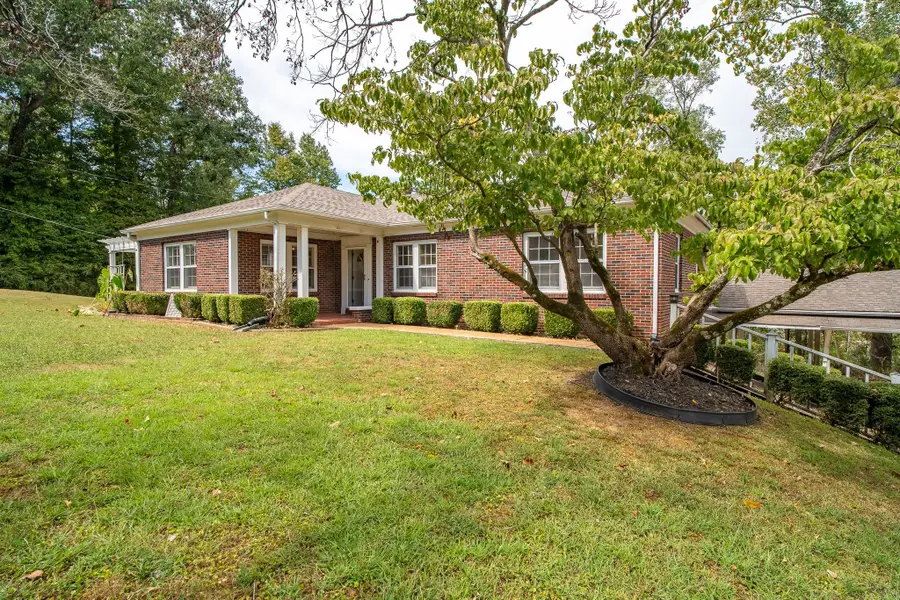 214 Mcwilliams St, Waynesboro, TN 38485 - #2