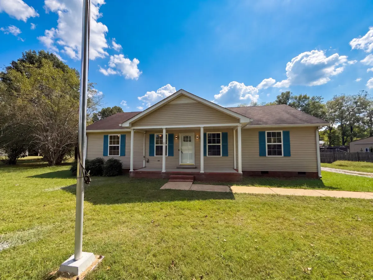 1817 Twin Caves Dr, Lewisburg, TN 37091 - #1
